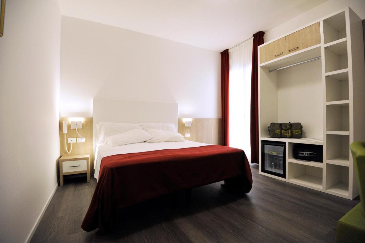 Hotel Marzia Holiday Queen Caorle Ngoại thất bức ảnh