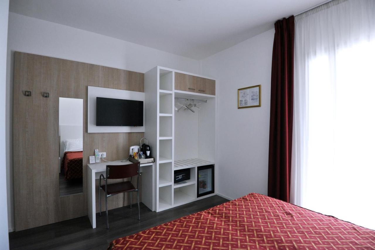 Hotel Marzia Holiday Queen Caorle Ngoại thất bức ảnh