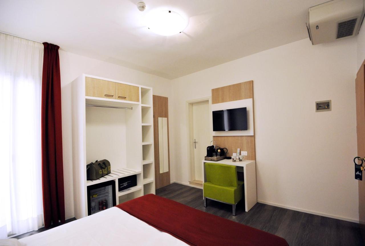 Hotel Marzia Holiday Queen Caorle Ngoại thất bức ảnh