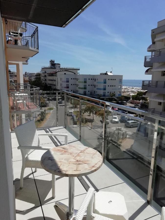 Hotel Marzia Holiday Queen Caorle Ngoại thất bức ảnh