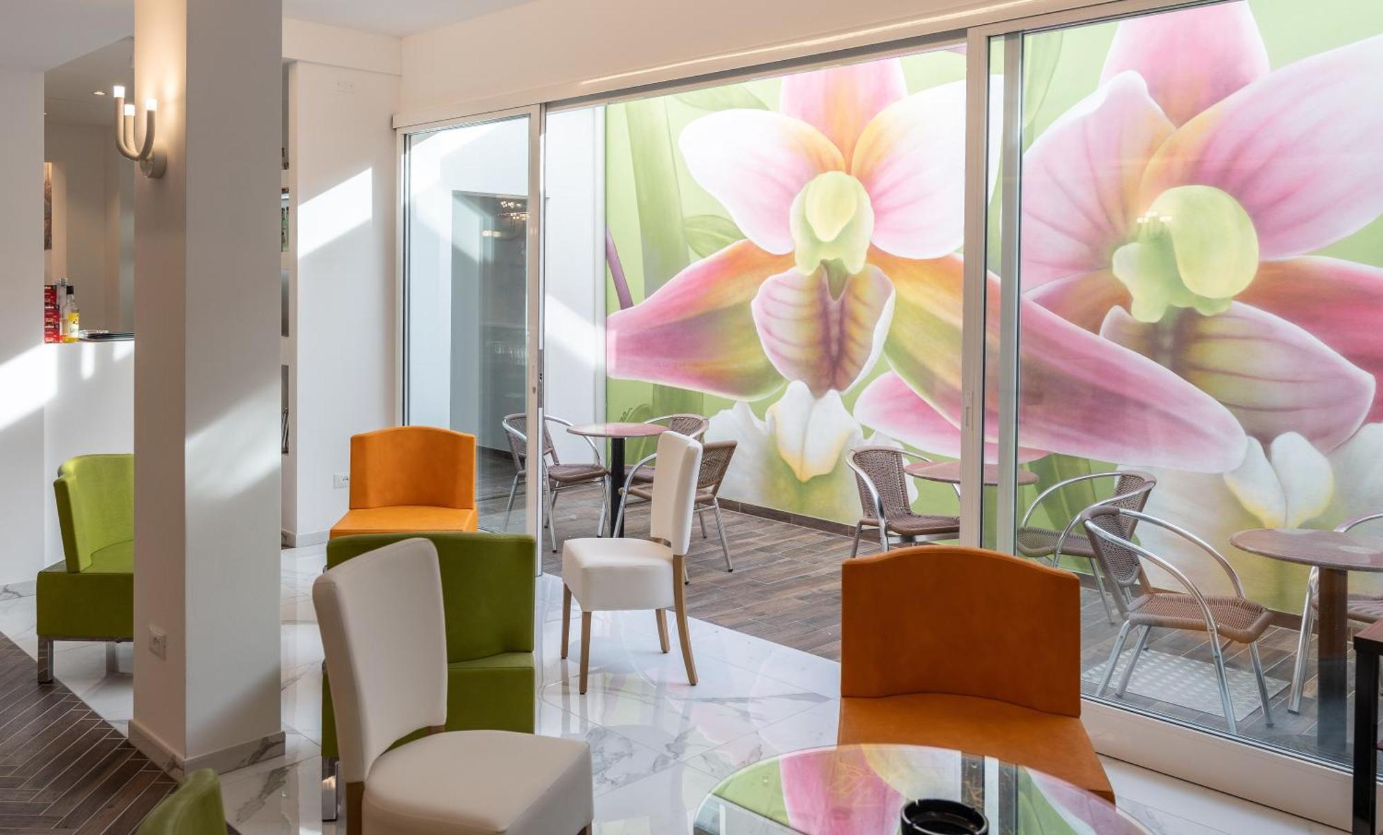 Hotel Marzia Holiday Queen Caorle Ngoại thất bức ảnh