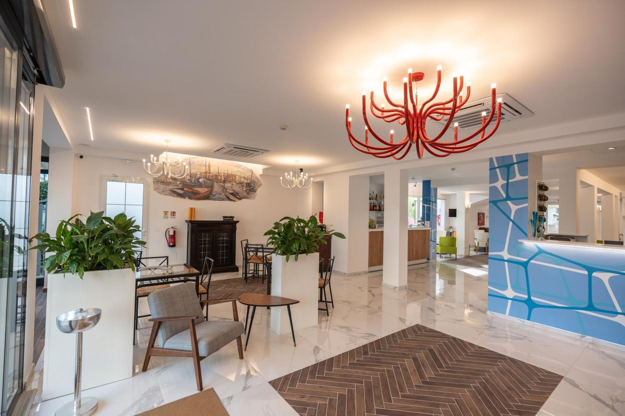 Hotel Marzia Holiday Queen Caorle Ngoại thất bức ảnh