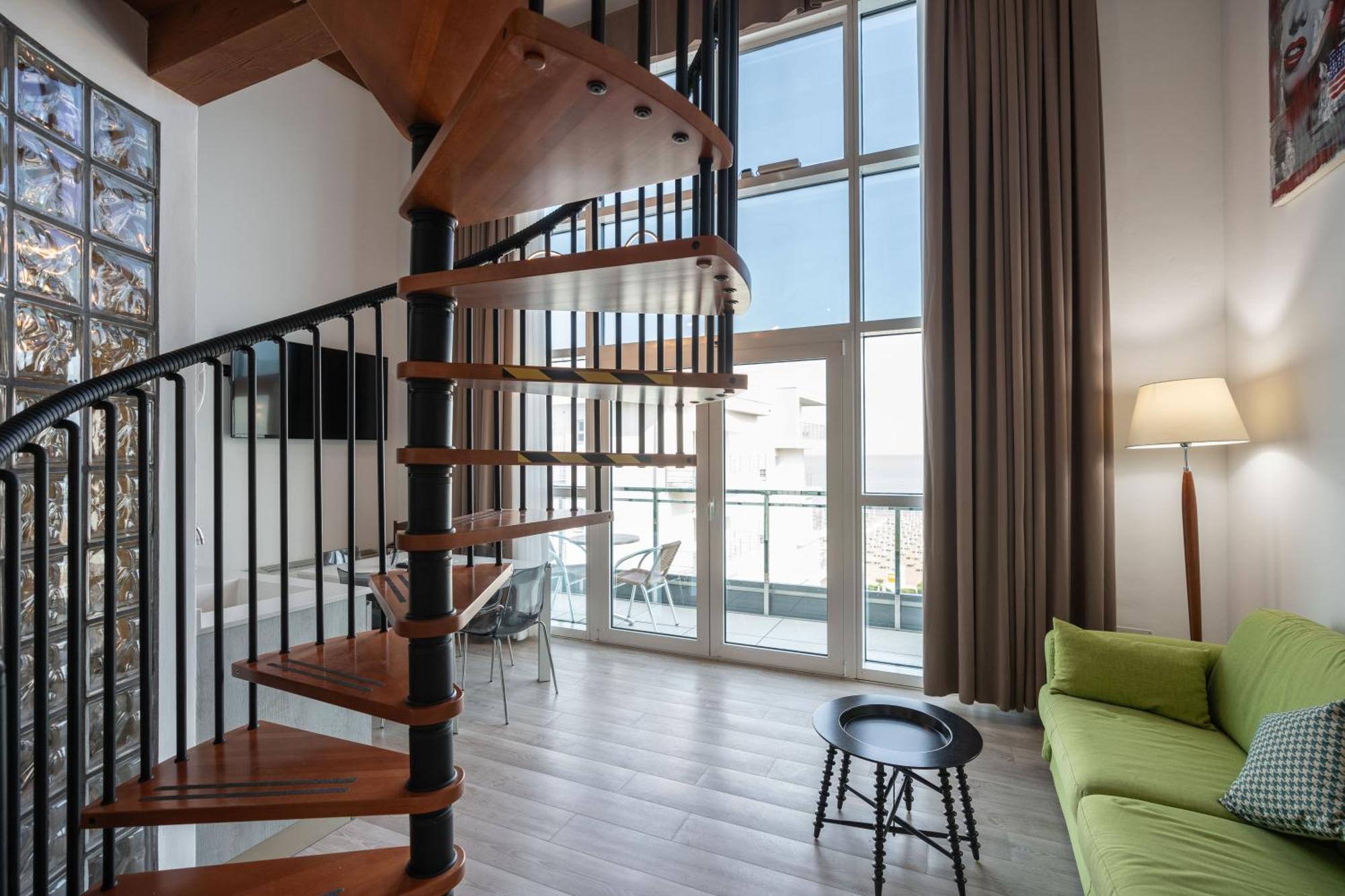 Hotel Marzia Holiday Queen Caorle Ngoại thất bức ảnh