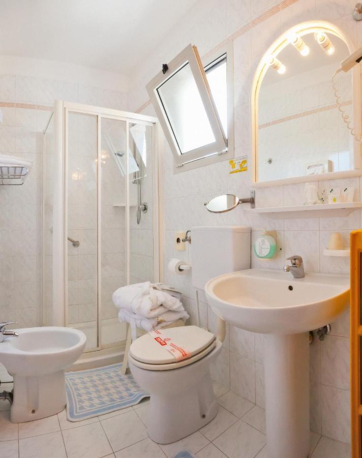 Hotel Marzia Holiday Queen Caorle Ngoại thất bức ảnh